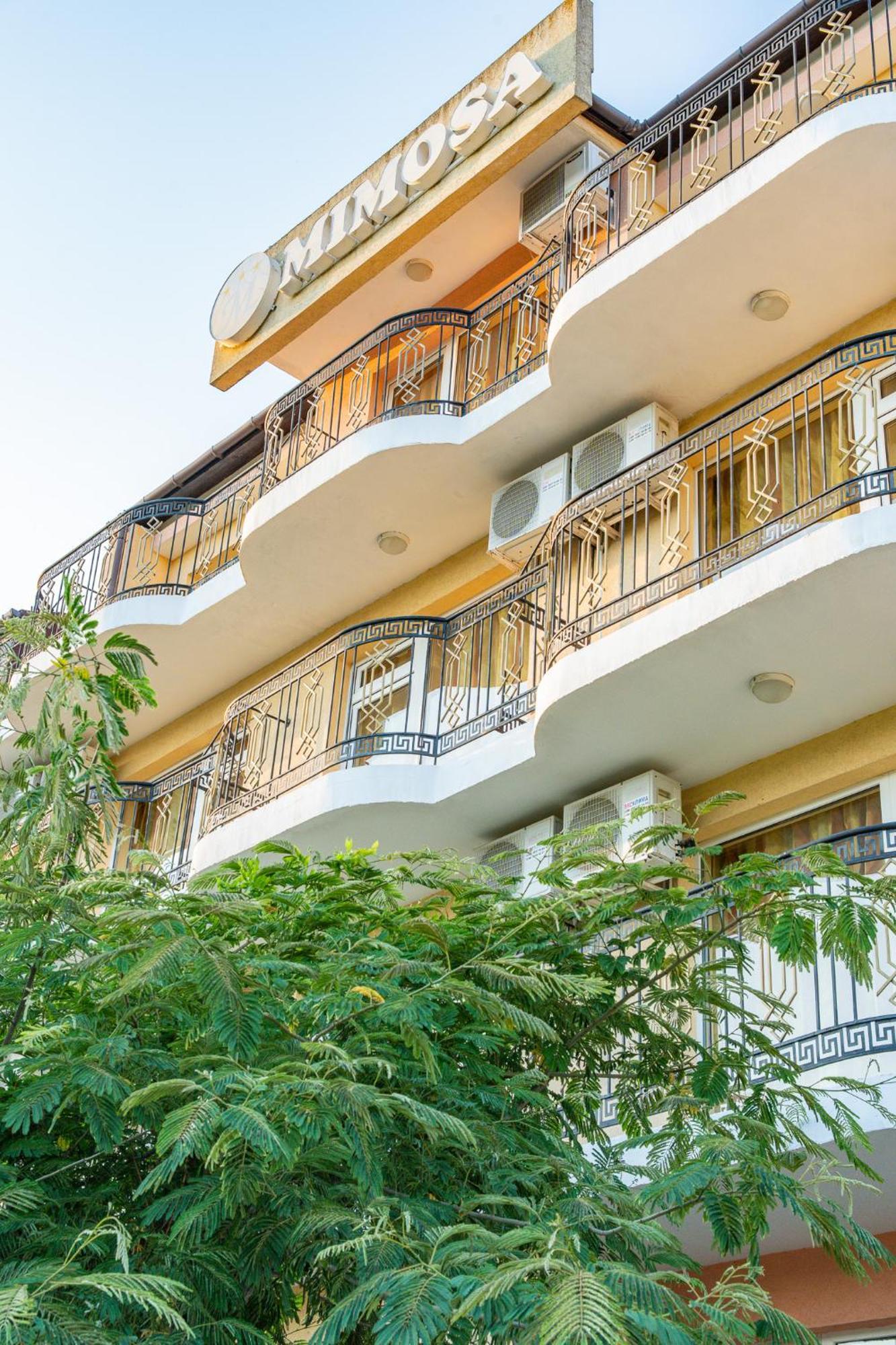 Family Hotel Mimosa Țarevo Exterior foto